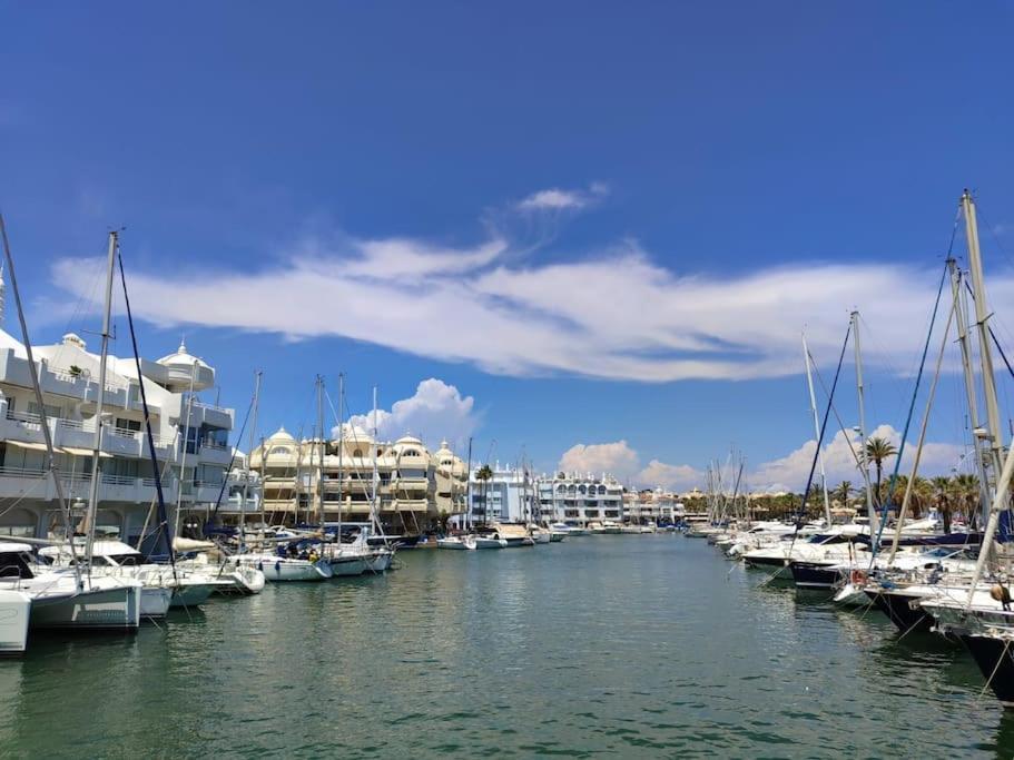 Benalbeach Paradise Apartment *